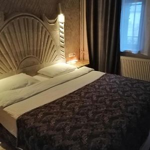 Tulpar Hotel